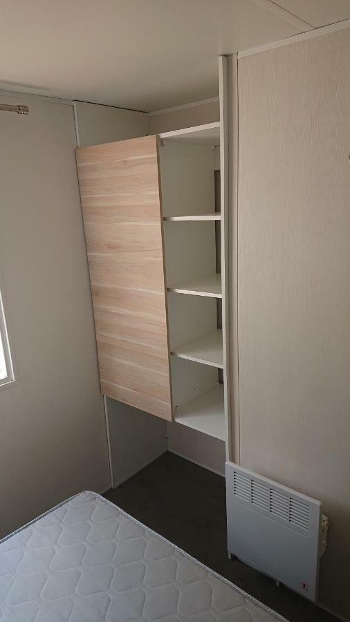 Mobilhome Nans les Pins Extérieur photo